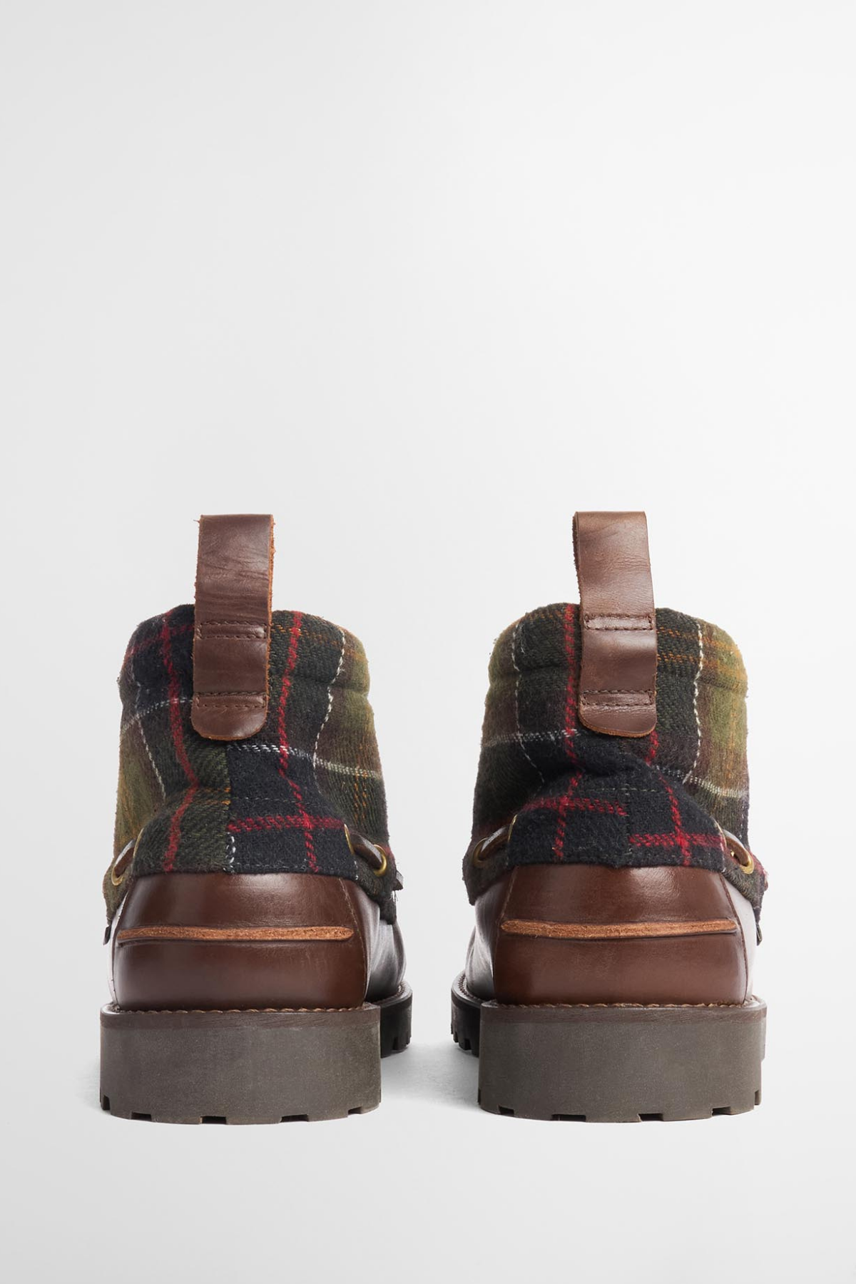 Barbour Harle Mid Chukka Bot BR74  Brown Classic Tartan