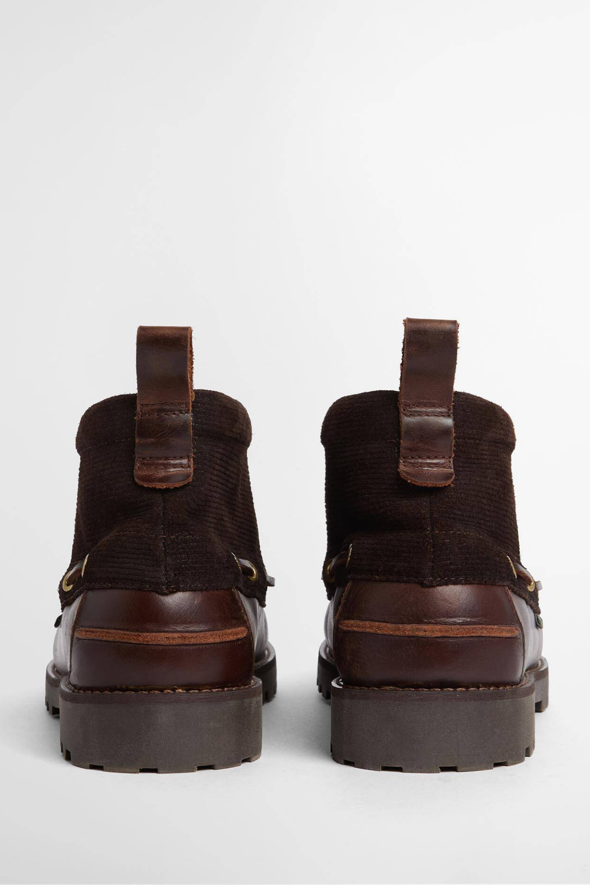 Barbour Harle Mid Chukka Bot BR98 Dk Brown Brown Cord