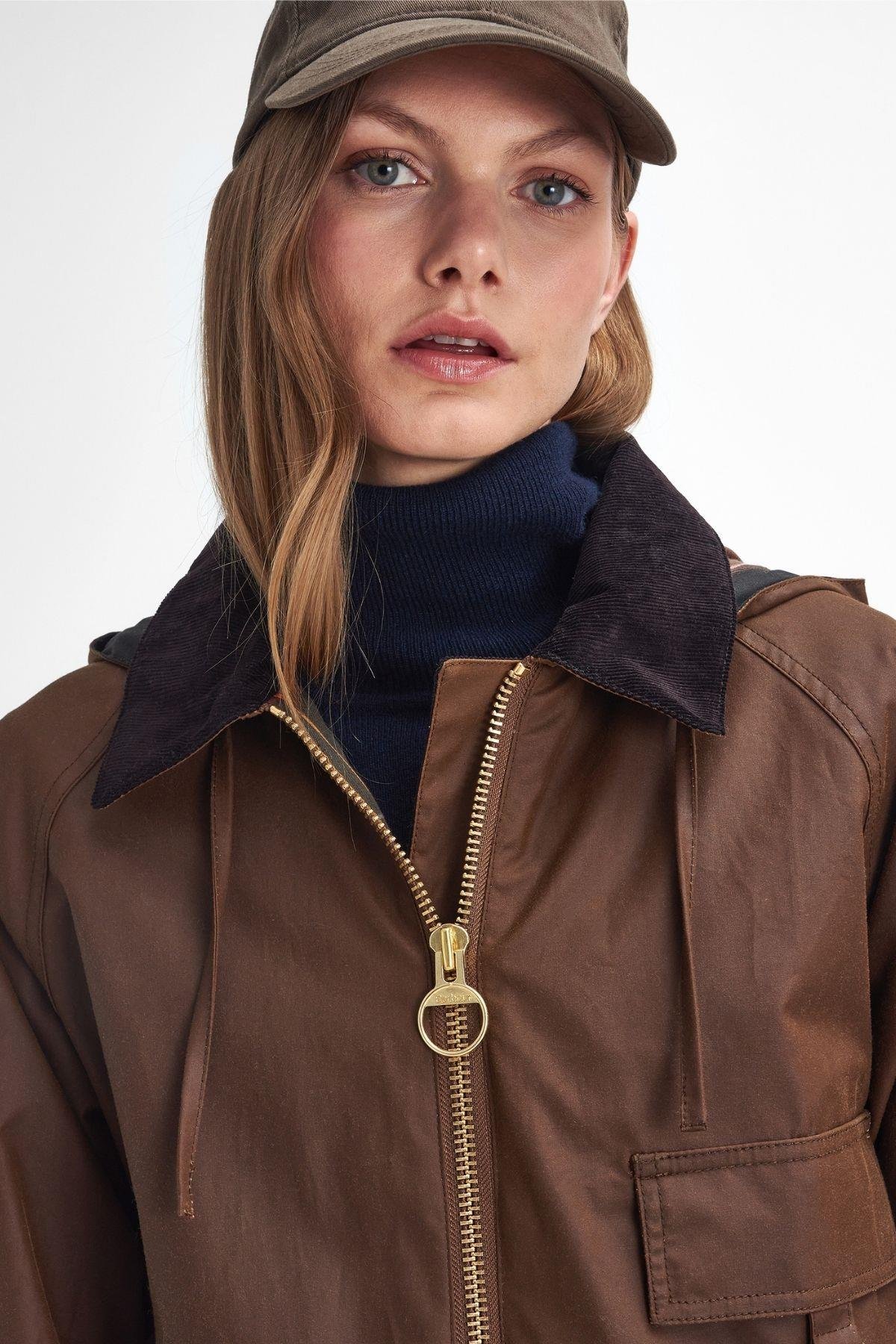 Barbour Highclere Yağlı Ceket BR31 Bark-Muted