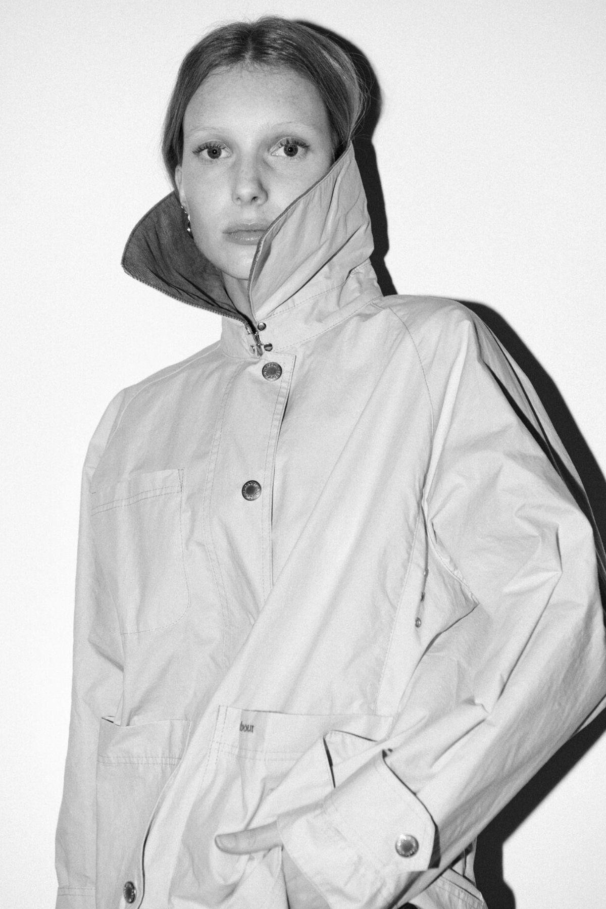 Barbour Hutton Oversized Showerproof Ceket ST51 Oatmeal