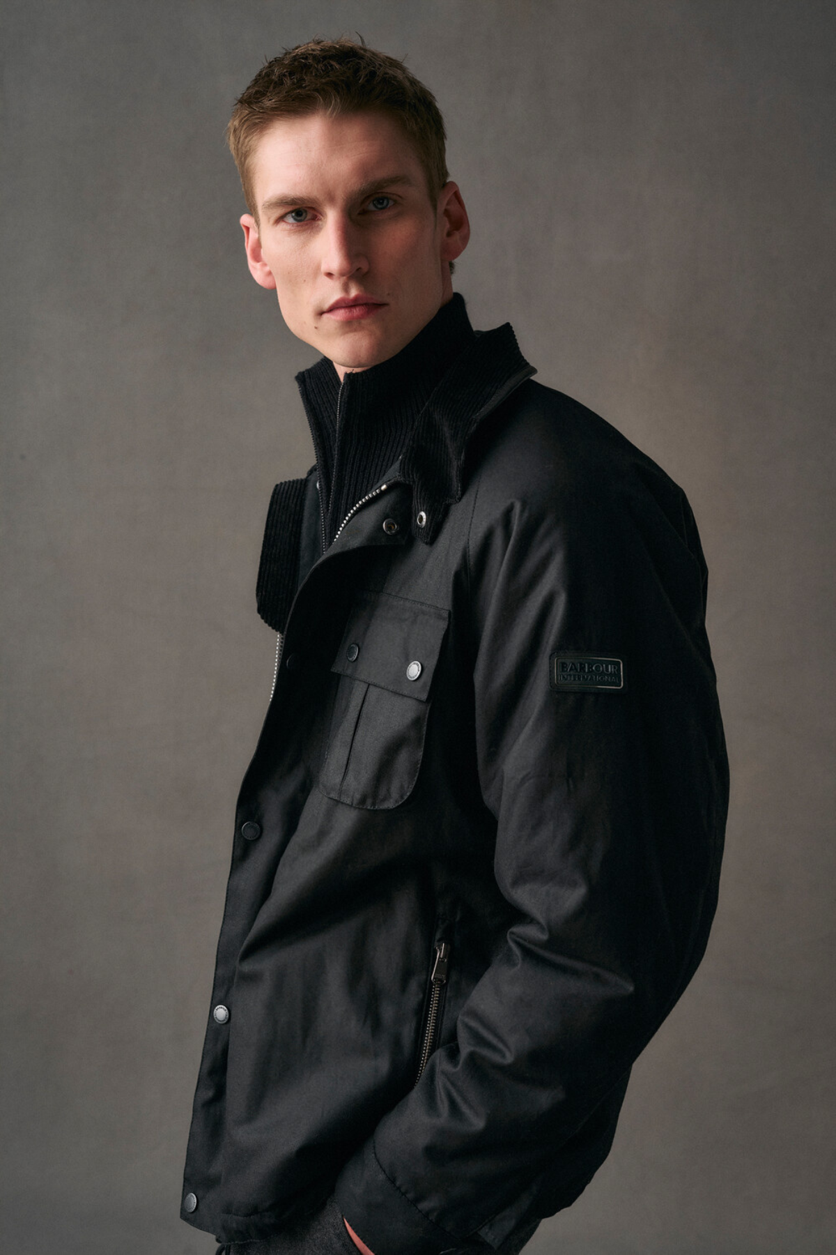 Barbour Intl. Oving Yağlı Ceket BK71 Black
