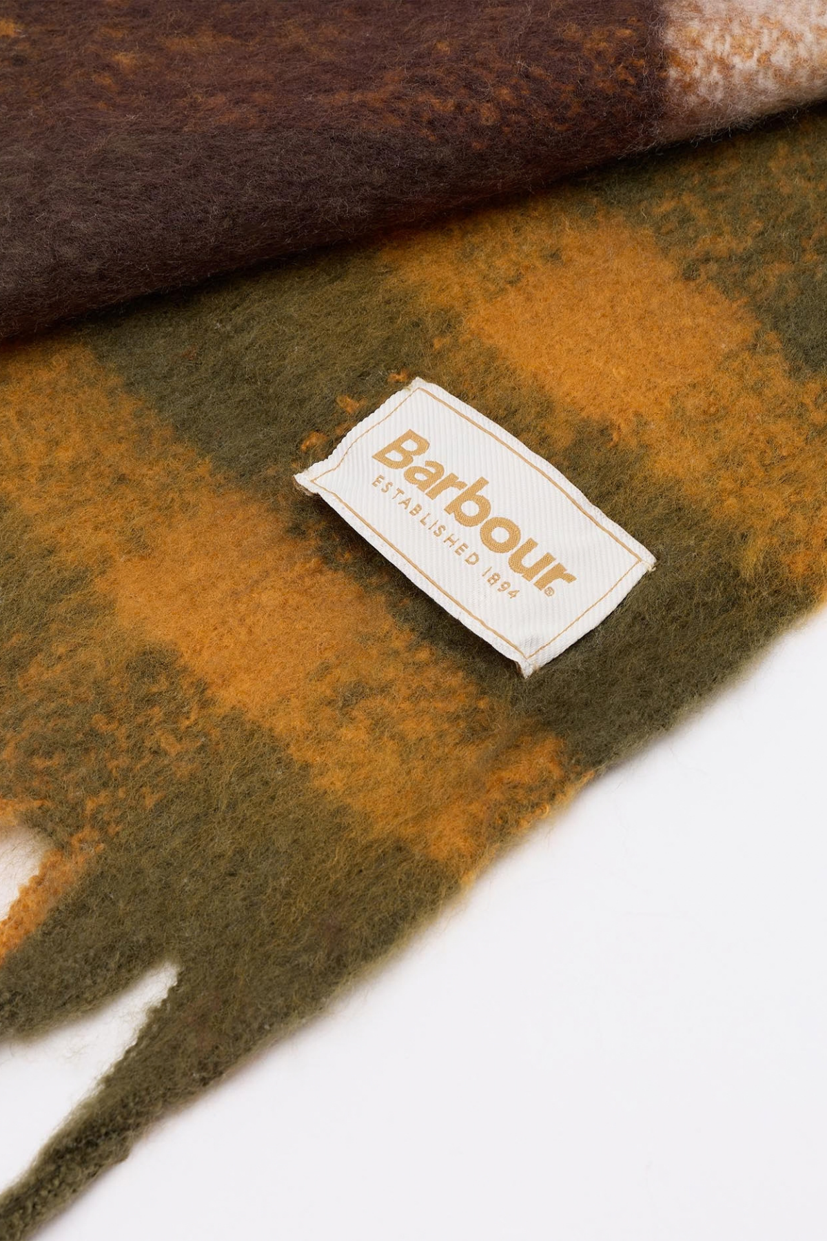 Barbour Isla Tartan Boucle Şal TN11 Classic