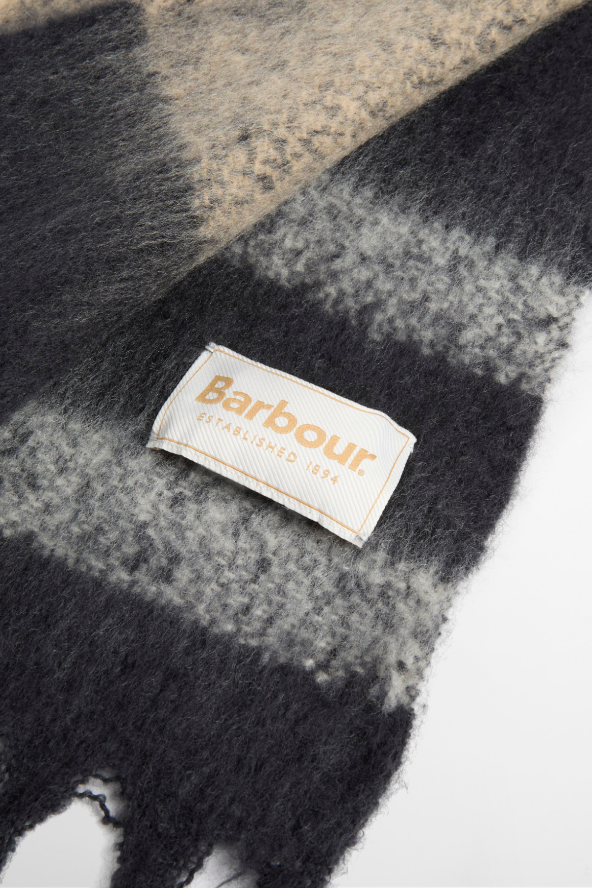 Barbour Isla Tartan Boucle Şal TN39 Birchwood Dress Tartan