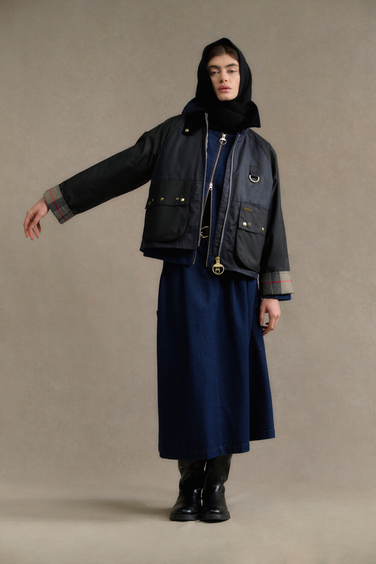 Barbour Kearton Yağlı Ceket NY71 Royal Navy/Black/Dress Tartan