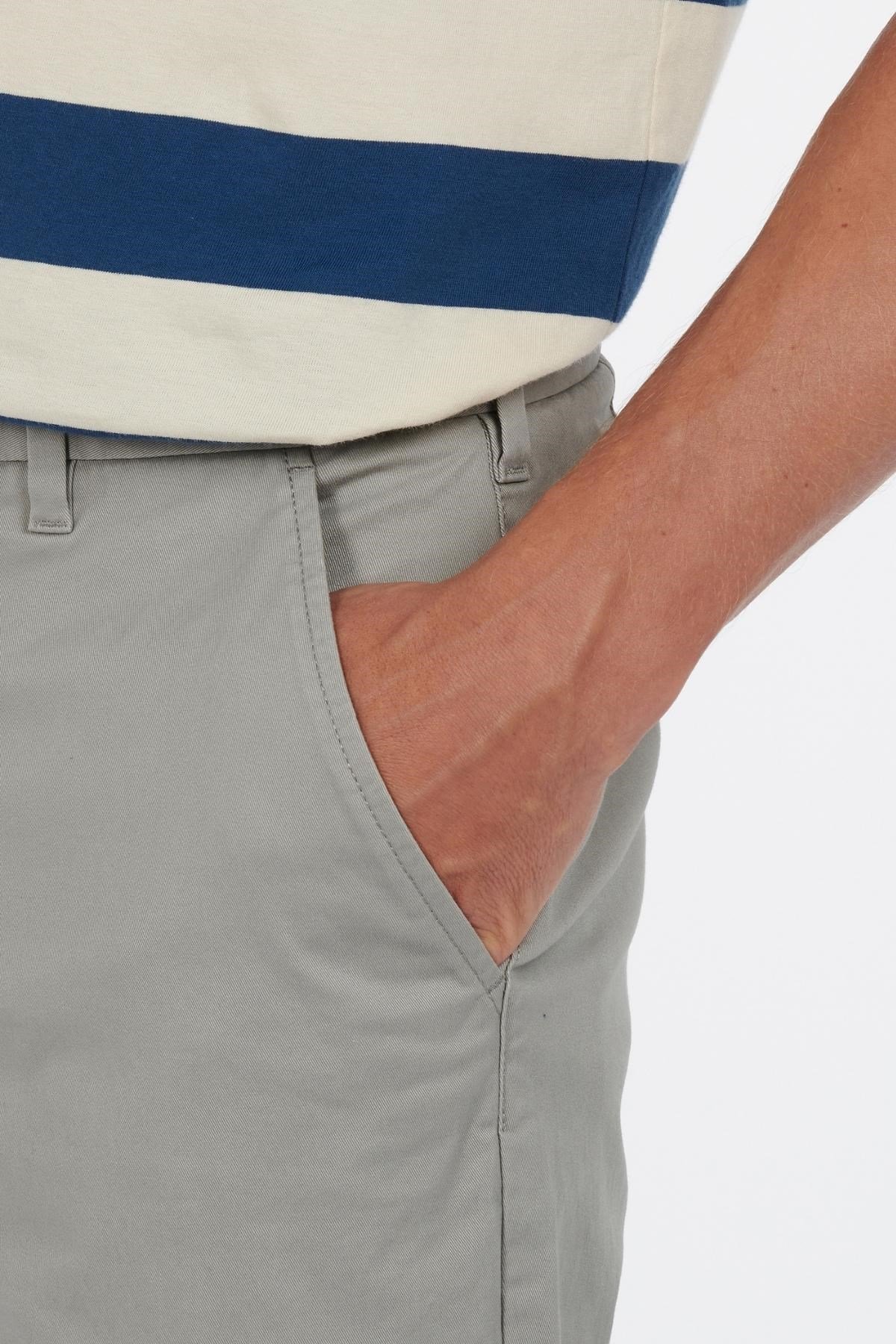 Barbour Neus Ess Chino Pantolon ST51 Stone