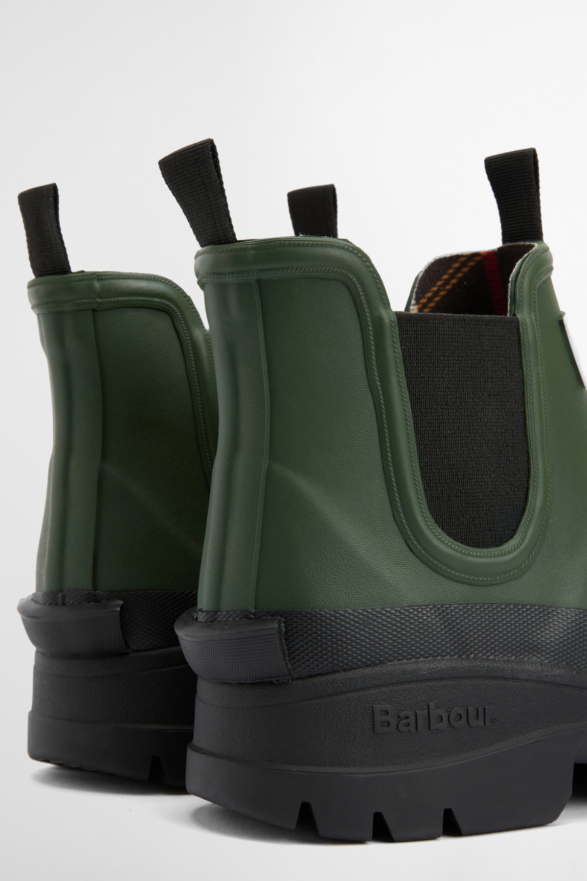 Barbour Nimbus Chelsea Bot OL96 Olive Black