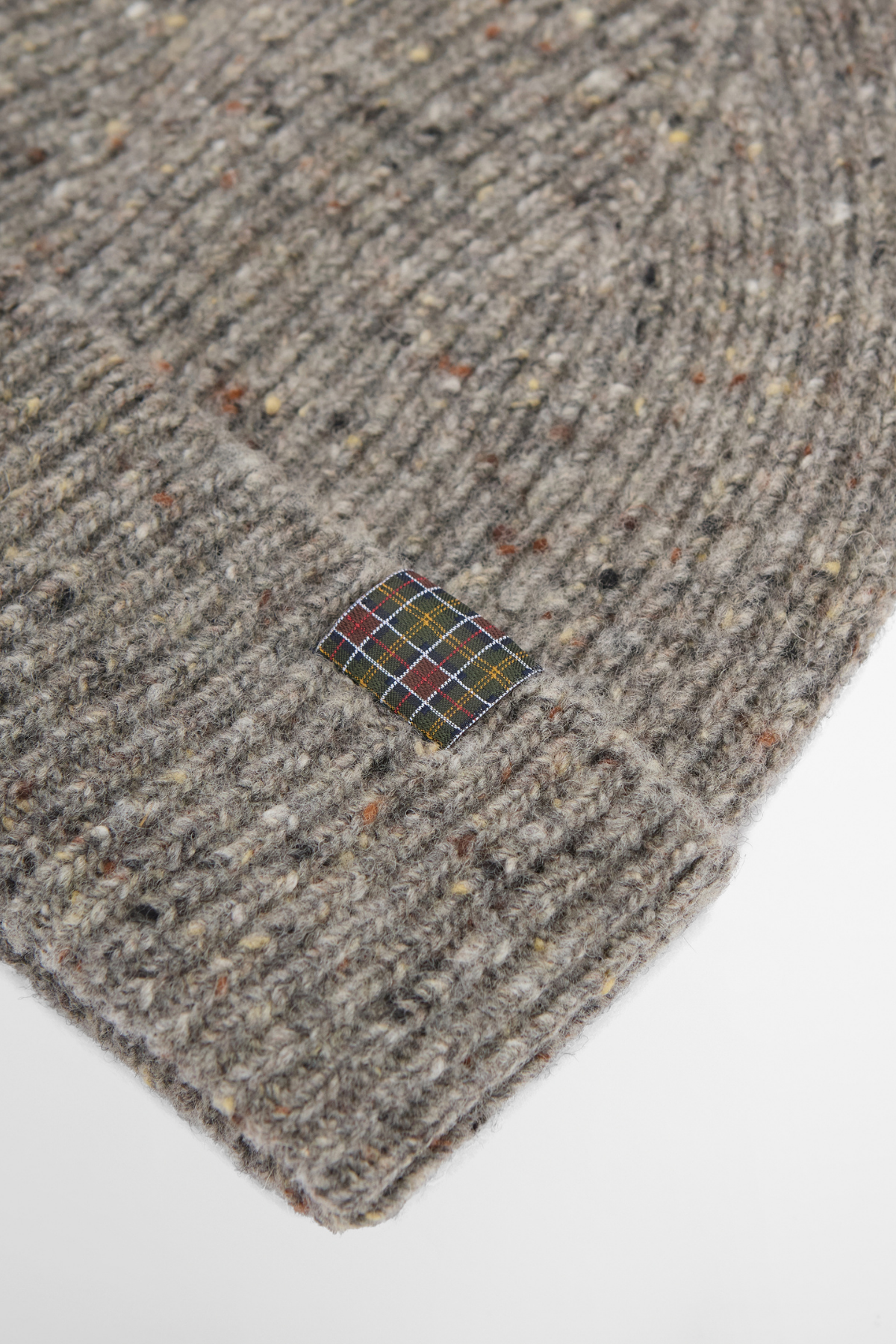 Barbour Scottish Donegal Tweed Knitted Bere ST51 Grey/Stone
