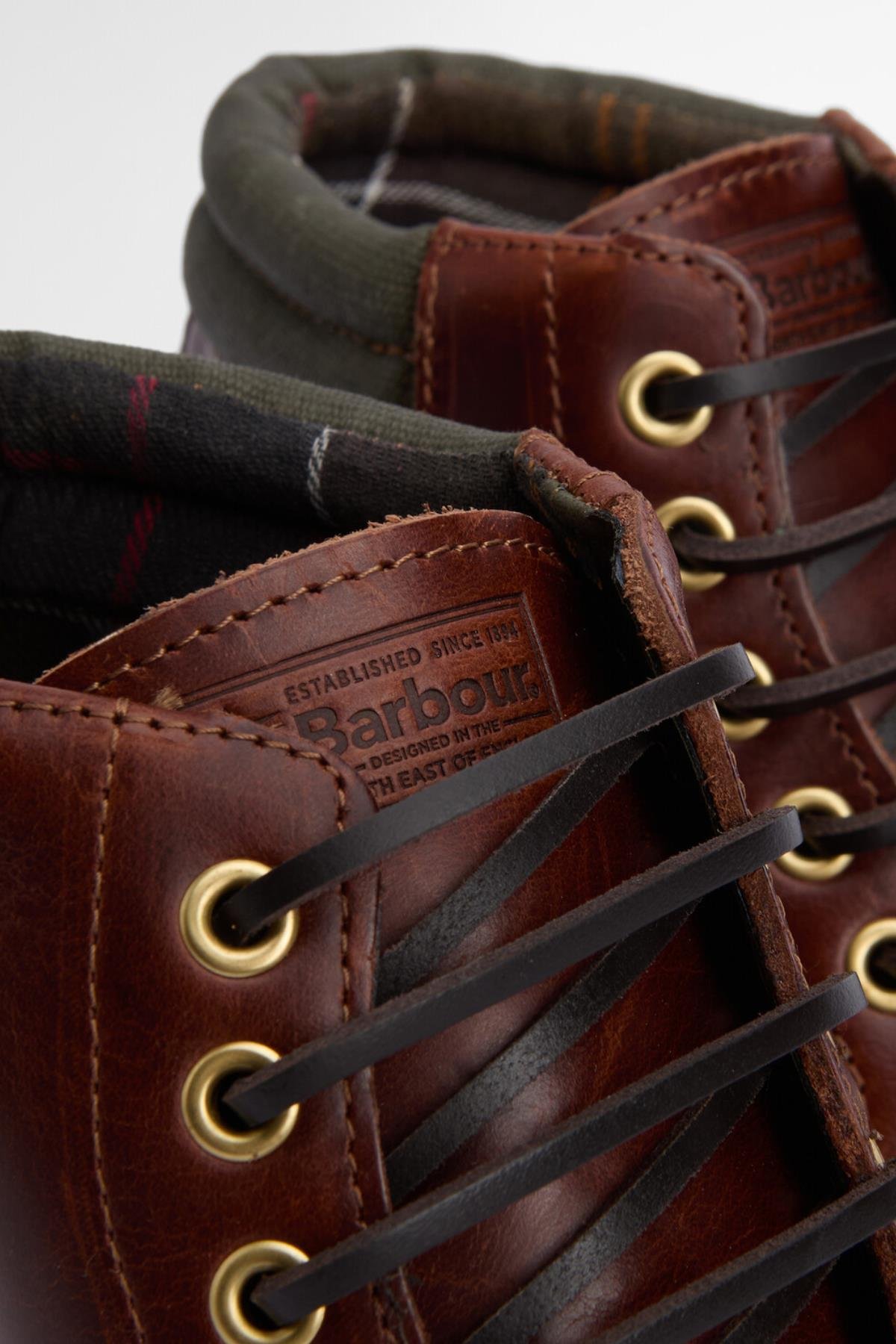 Barbour Tiller Moccasin Bot BR71 Mahogany