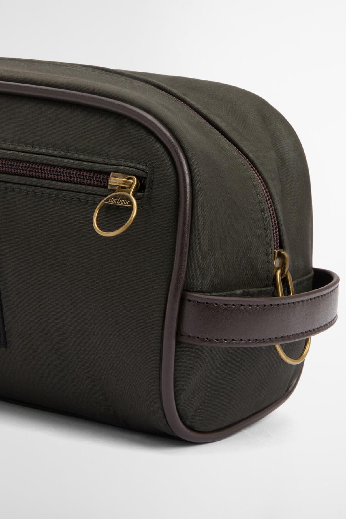 Barbour Wax Washbag OL51 Olive