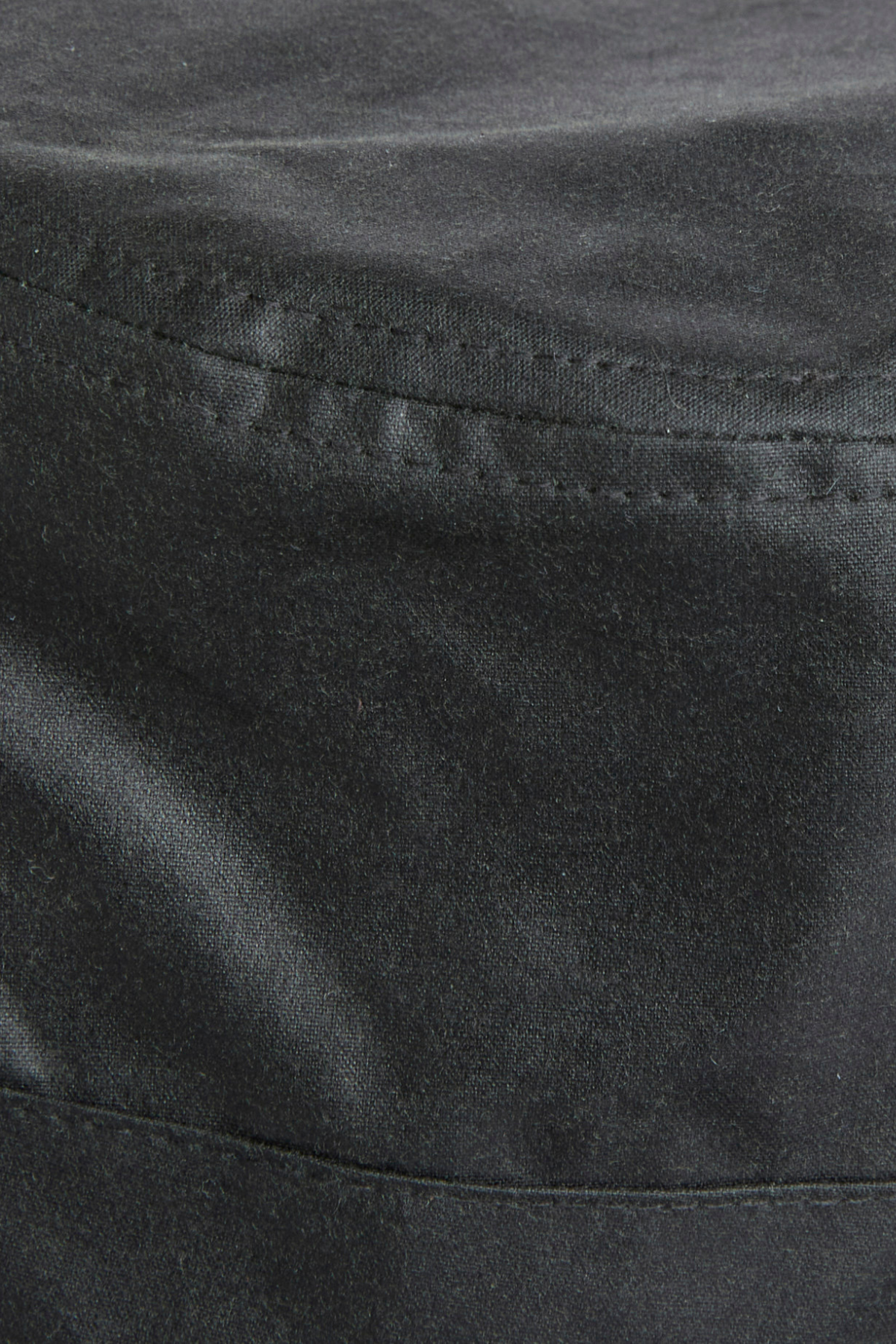 Barbour x A.P.C. Yağlı Bucket Şapka SG91 Dark Sage