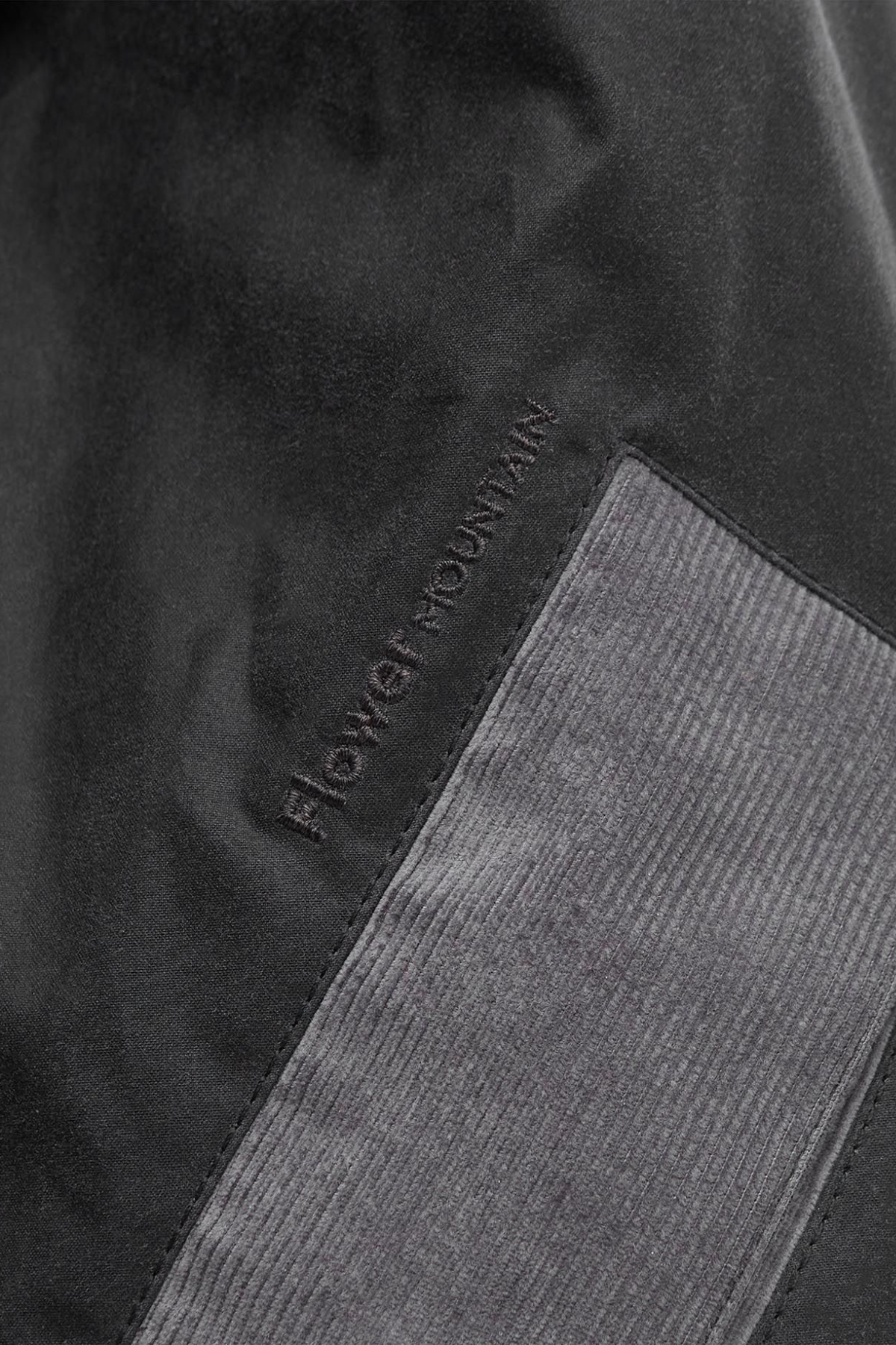 Barbour x Flower Mountain Oversize Yağlı Ceket Charcoal