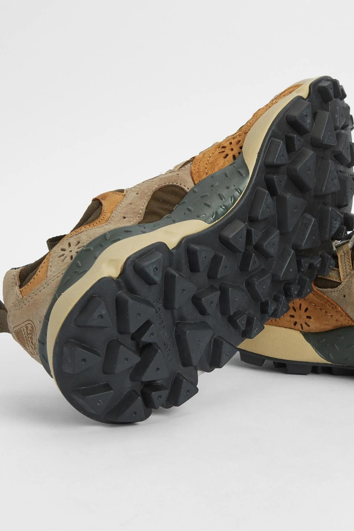 Barbour x Flower Mountain Yamano 3 Uni Spor Ayakkabı Brown/Rhodo