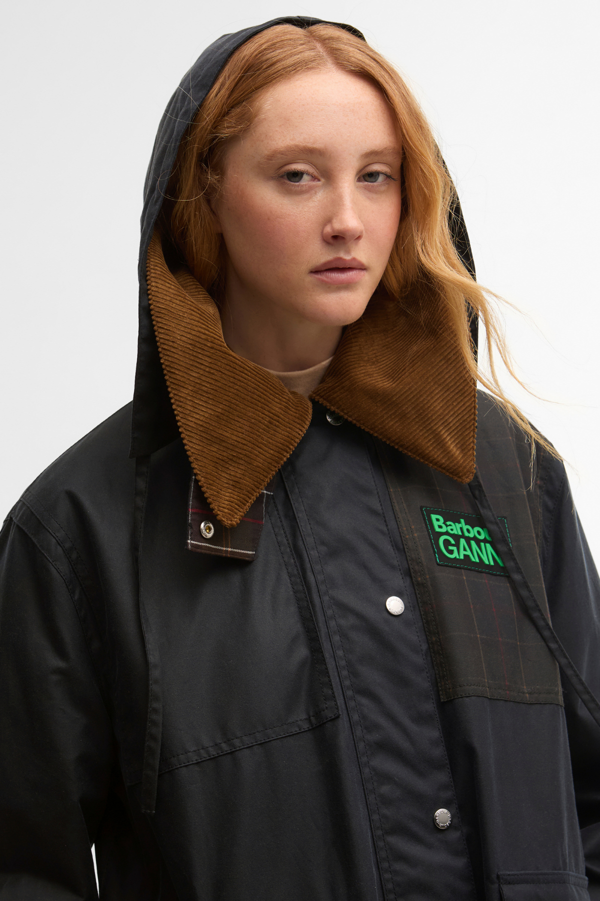 Barbour x Ganni Hooded Duffle Yağlı Ceket NY71 Navy - Classıc Tartan