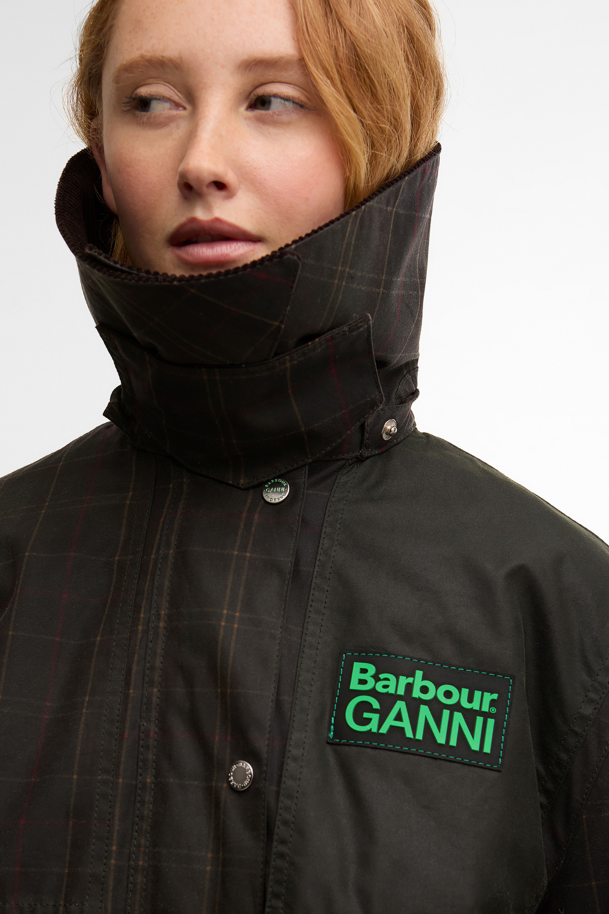 Barbour x Ganni Hooded Tartan Duffle Yağlı Ceket TN11 Classic Tartan/Fern