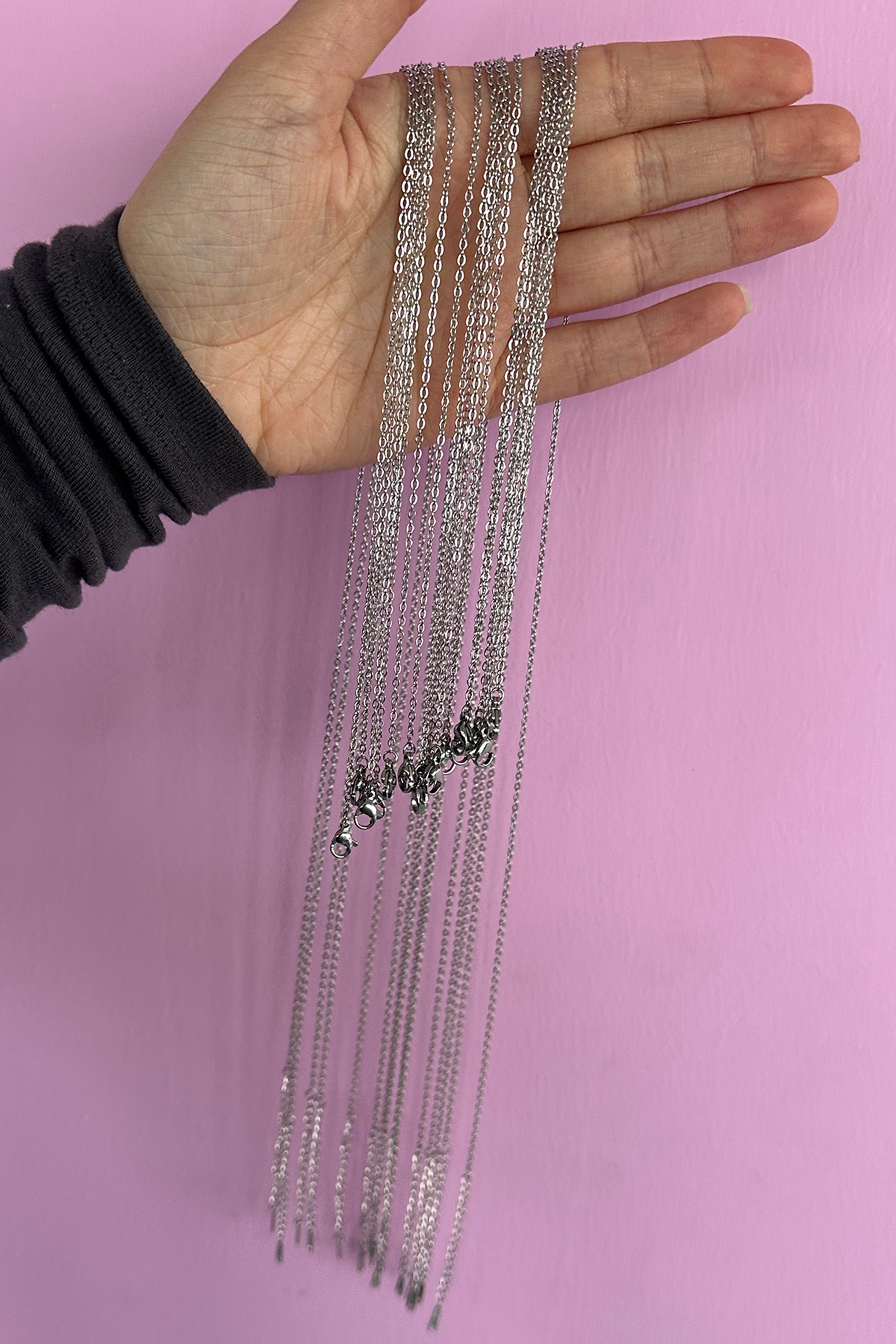 12'li Gümüş Renk Çelik Zincir Kolye 