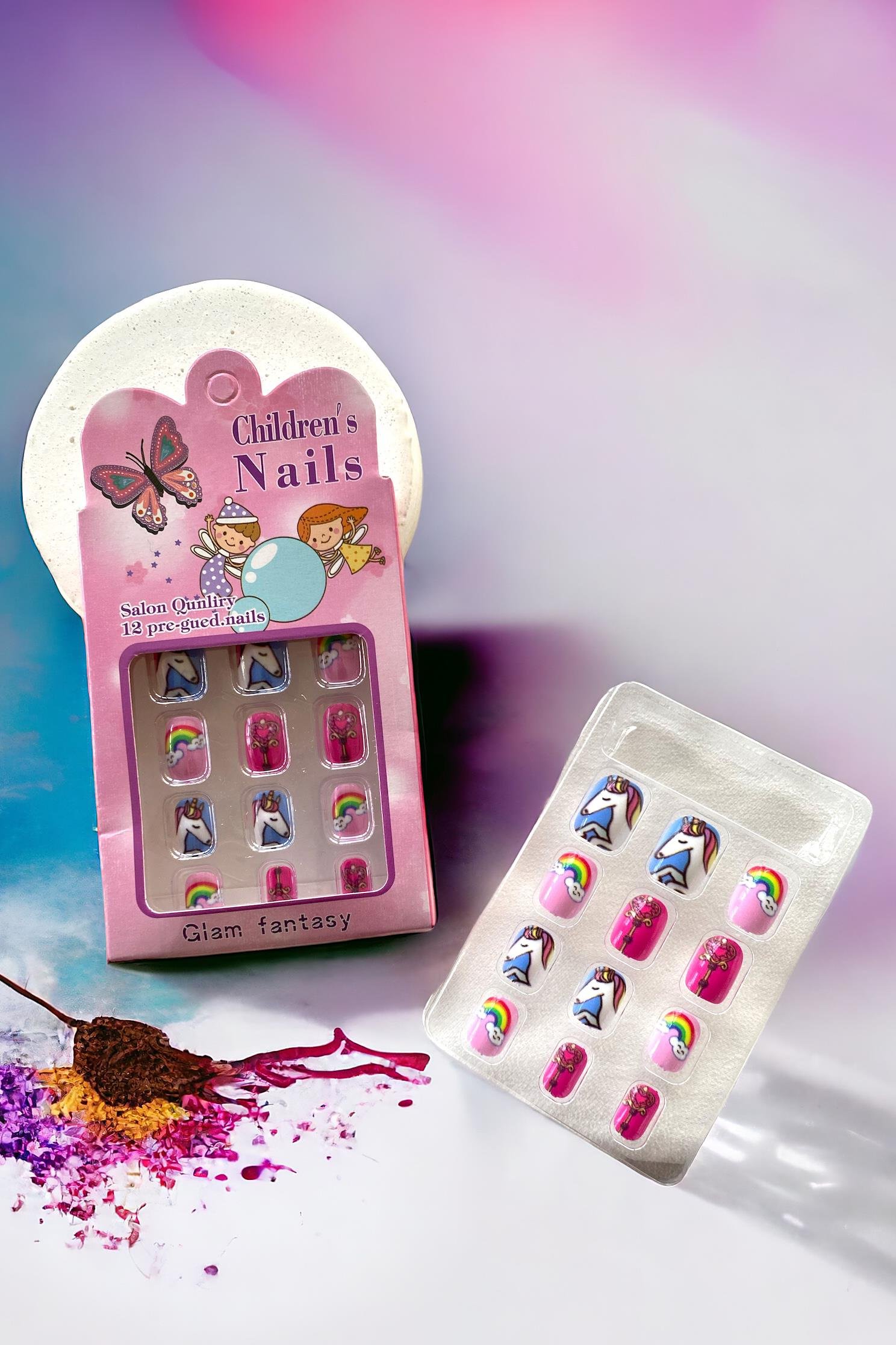 12'li Karışık Figürlü Çocuk Takma Tırnak