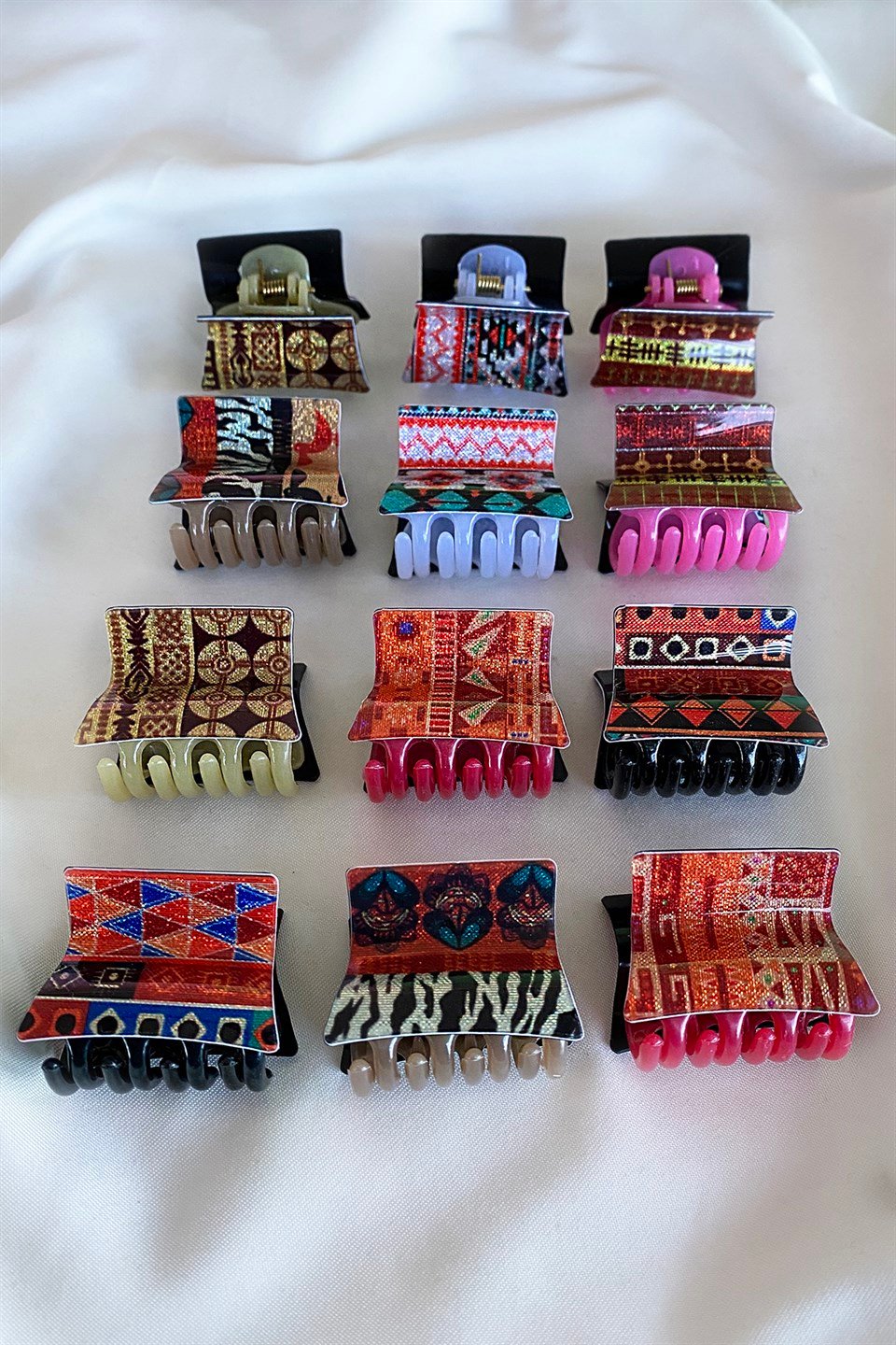 12'li Karışık Renk Desenli Mandal Toka Set