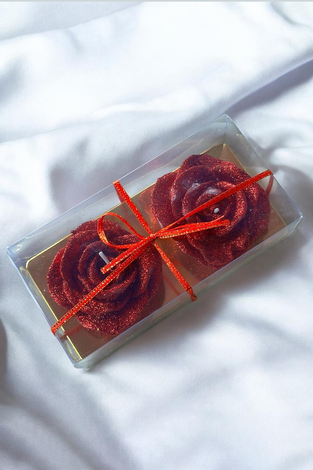 2'li Kırmızı Renk Gül Figürlü Sim Detaylı Mum