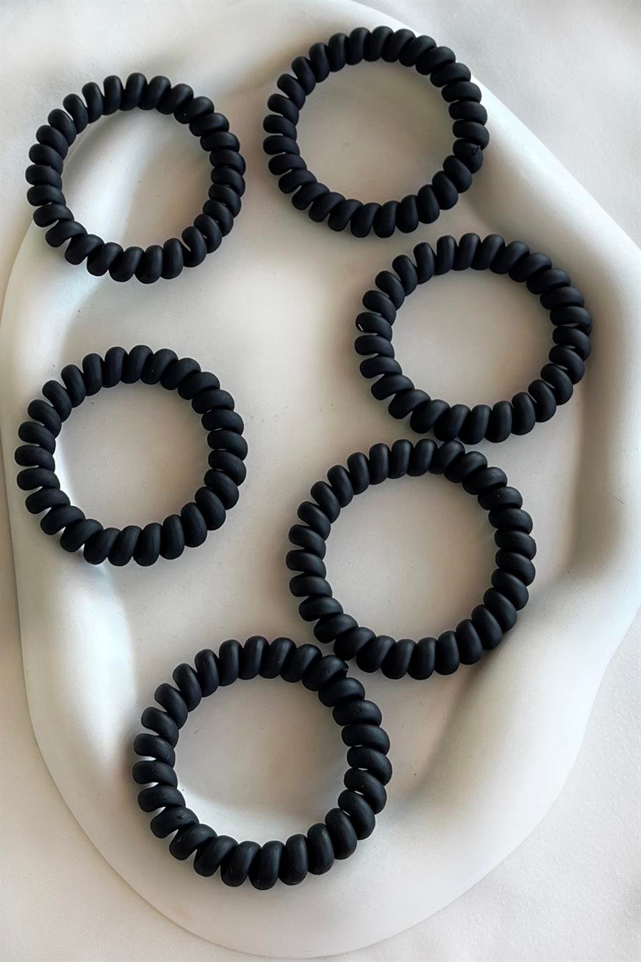 6'lı Siyah Renk Helezon Lastik Toka