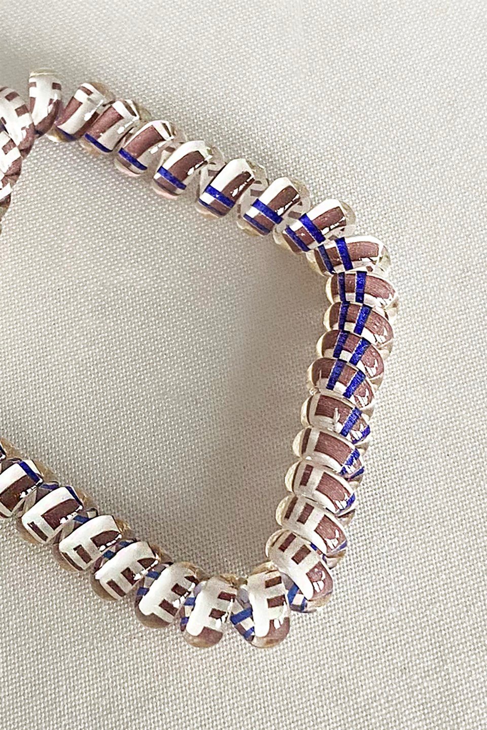 Açık Kahve Renk Lacivert Çizgili Helezon Lastik Toka