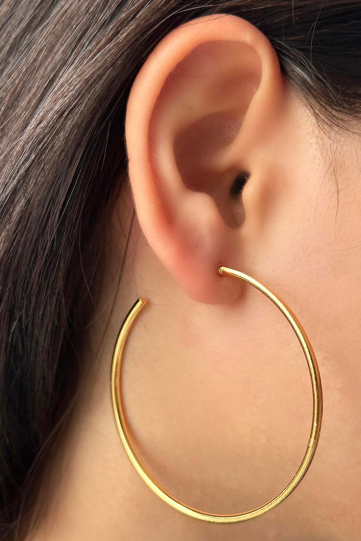 Altın Renk Ajda Küpe (Çift)