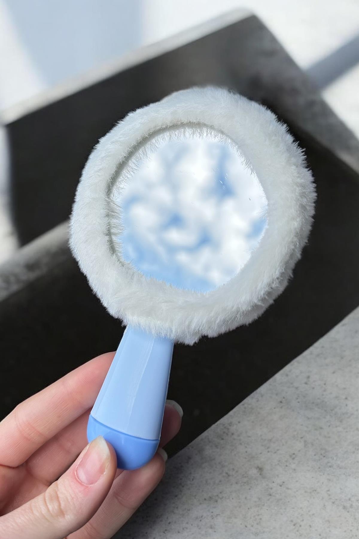 Beyaz Renk Ayıcık Figürlü Peluş El Aynası