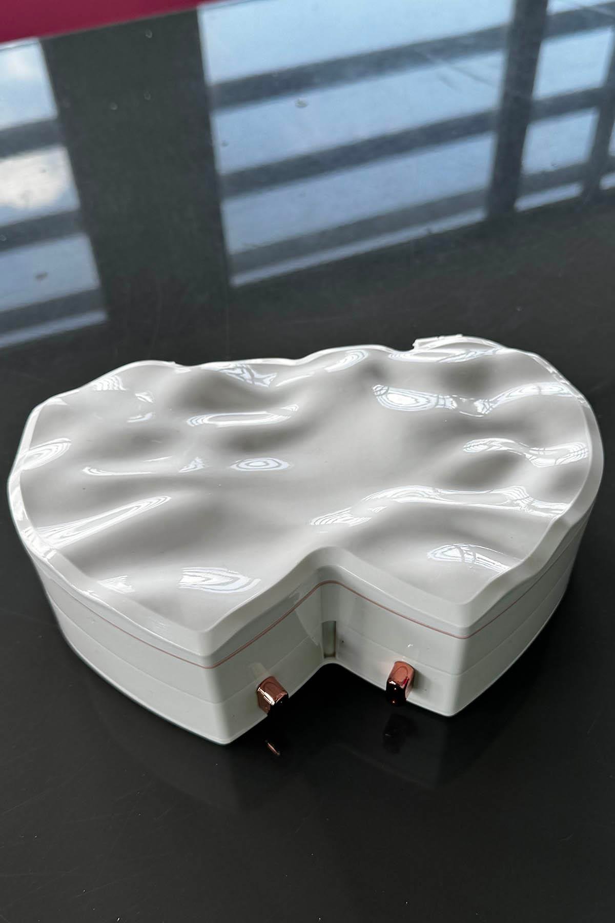 Beyaz Renk Kalp Figürlü Aynalı Çekmeceli Takı Organizeri