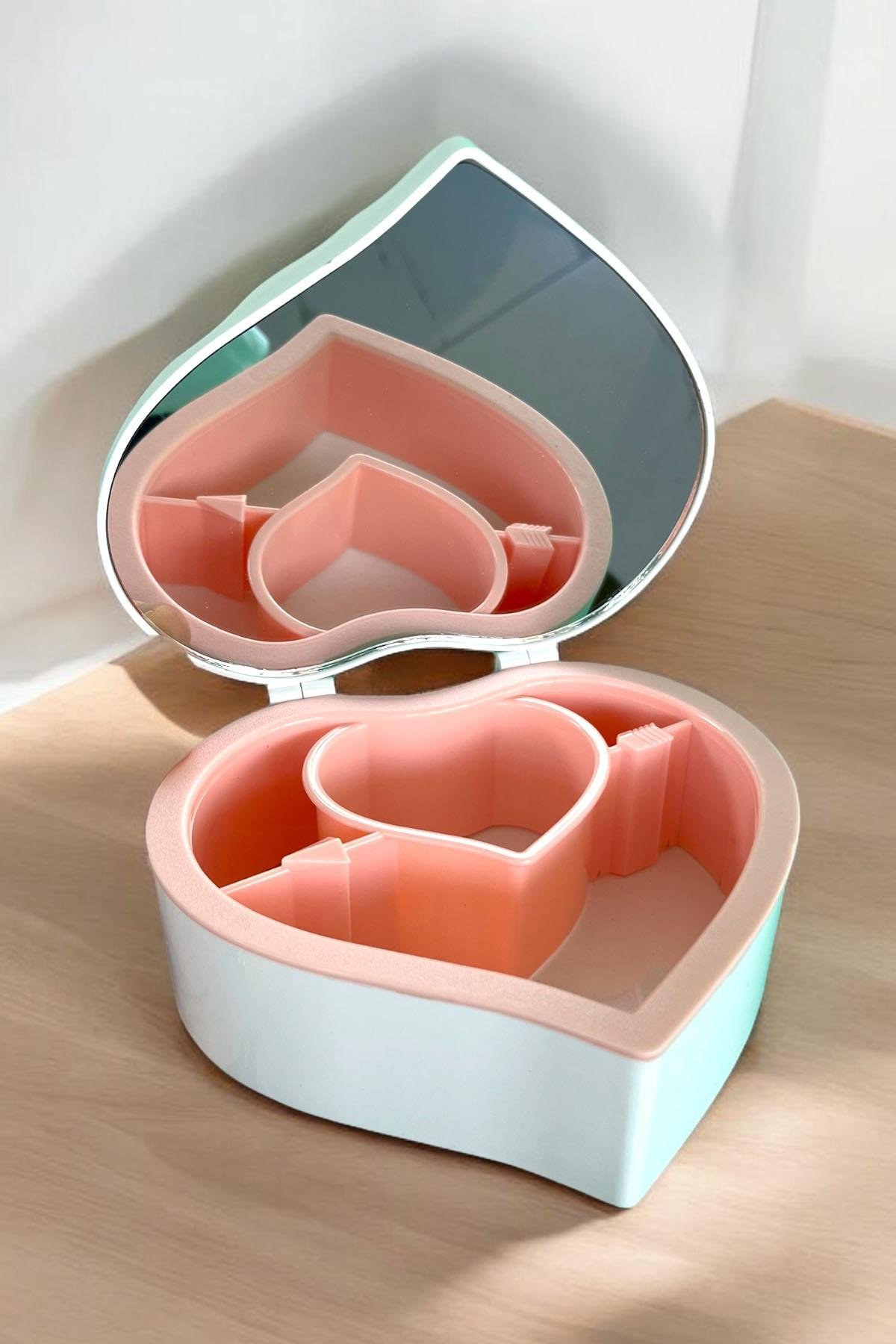 Beyaz Renk Kalp Figürlü Aynalı Takı Organizeri