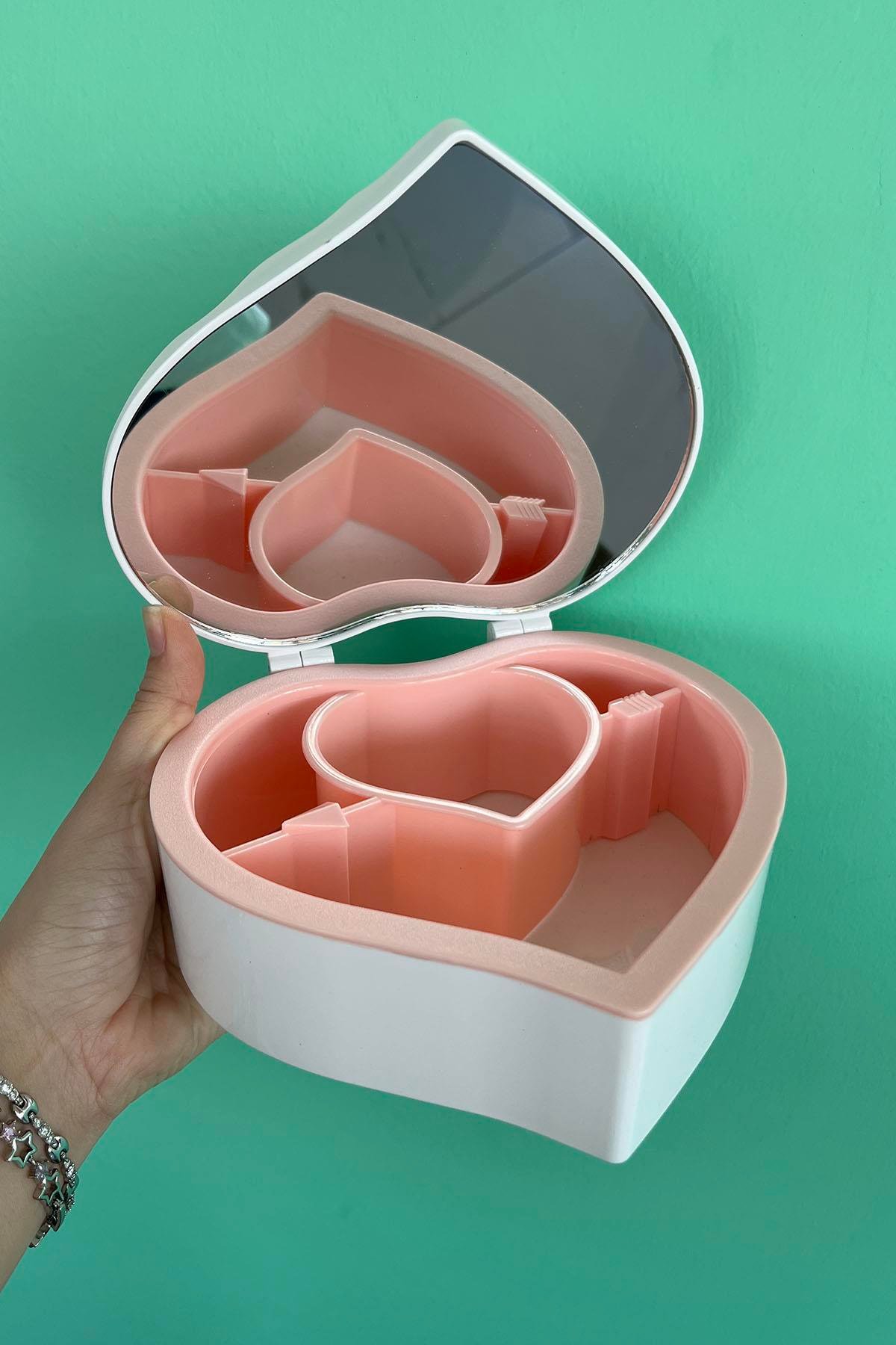 Beyaz Renk Kalp Figürlü Aynalı Takı Organizeri