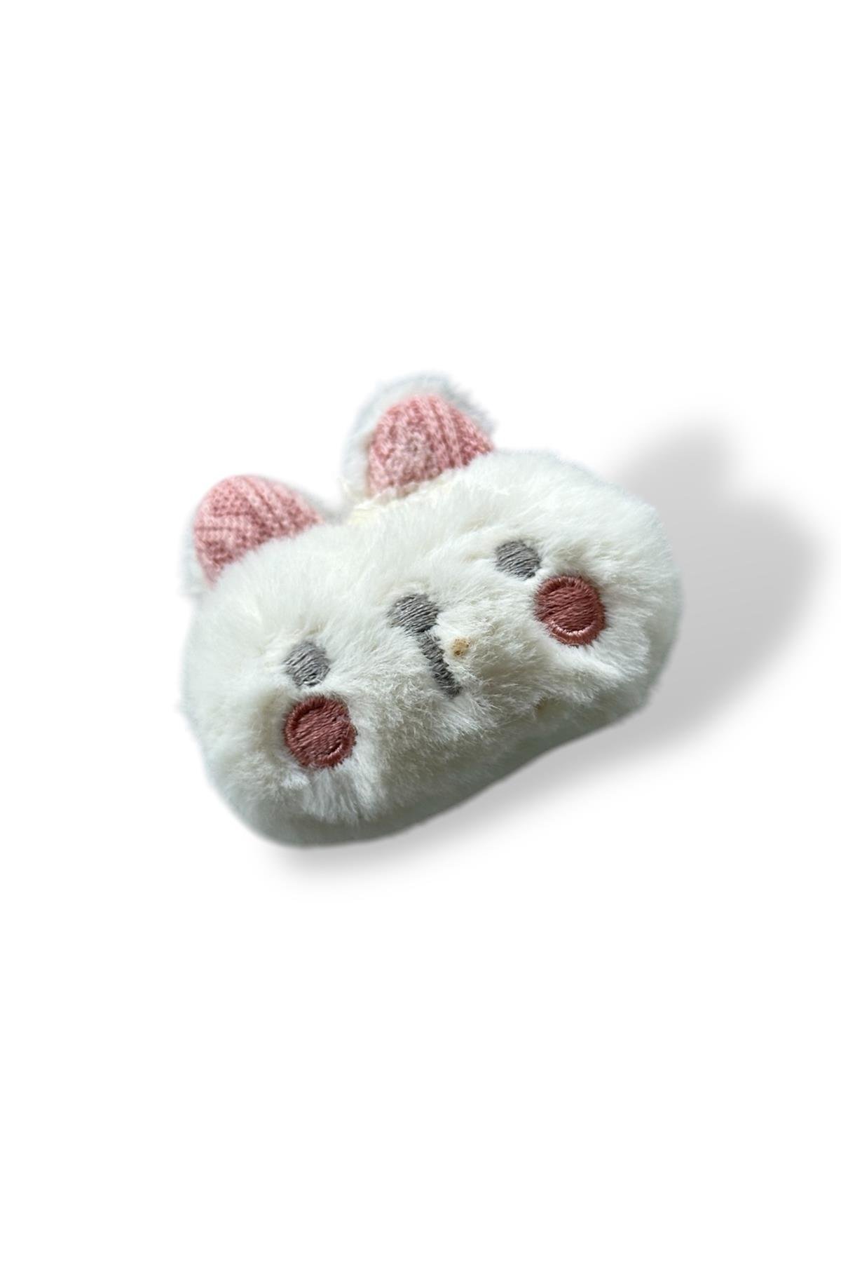 Beyaz Renk Tavşan Figürlü Yan Toka