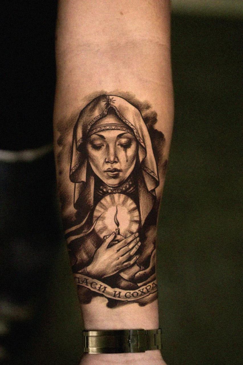 Geçici Kadın Figürlü Dövme Tattoo