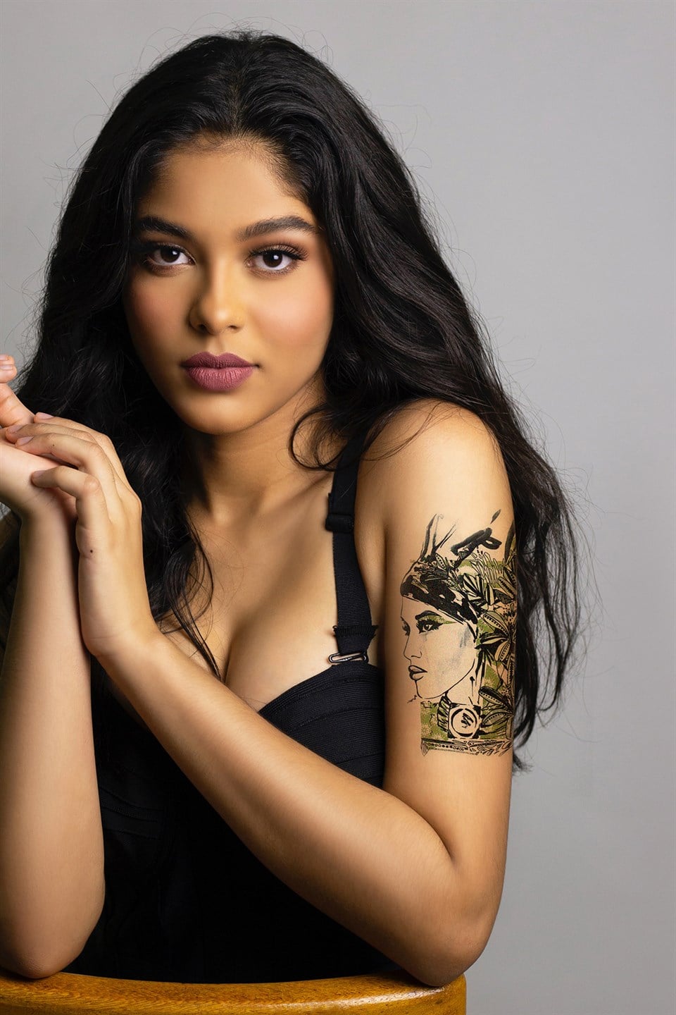 Temporary Female Model Tattoo Tattoo