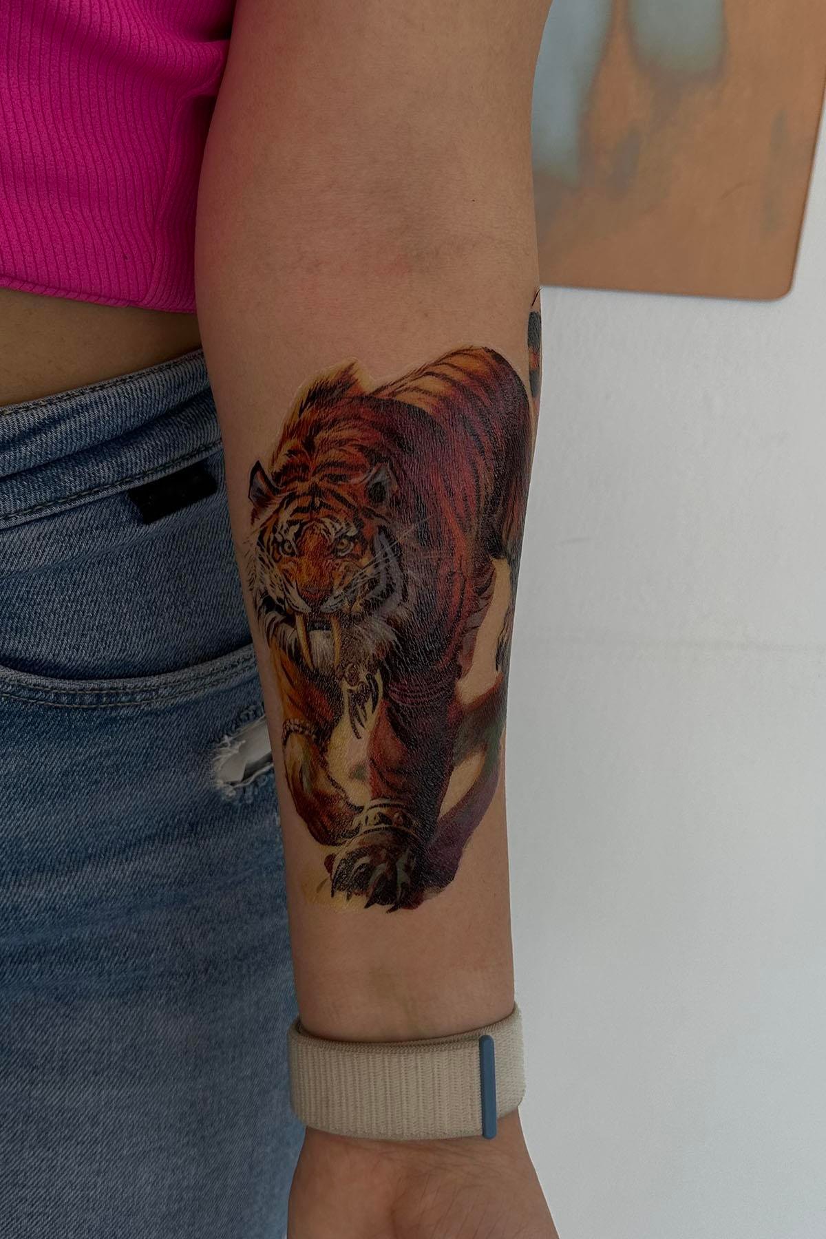 Geçici Kaplan Figürlü Dövme Tatto