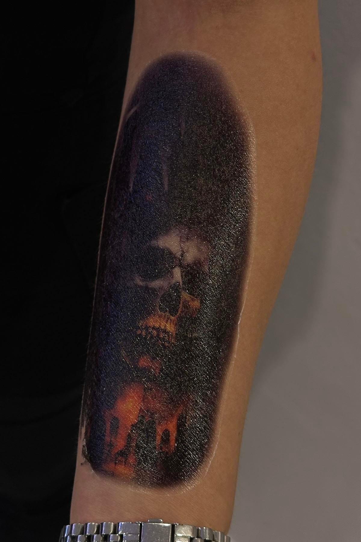 Geçici Kuru Kafa Figürlü Dövme Tattoo