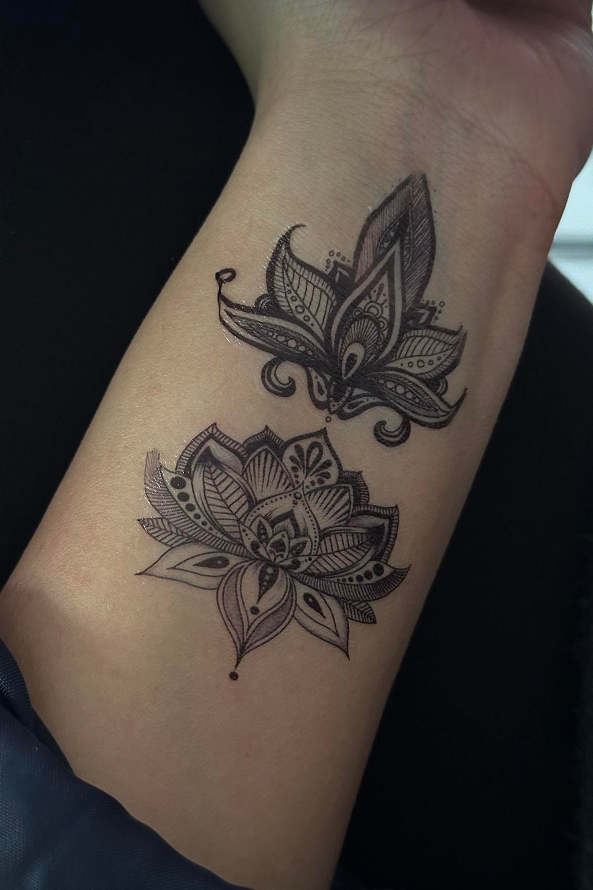 Geçici Lotus Figürlü Mini Dövme Tattoo