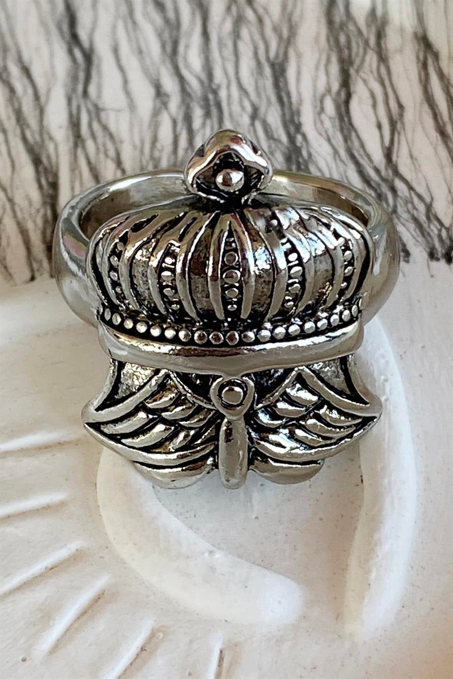 Gümüş Renk Kral Tacı Figürlü Ayarlanabilir Erkek Yüzük