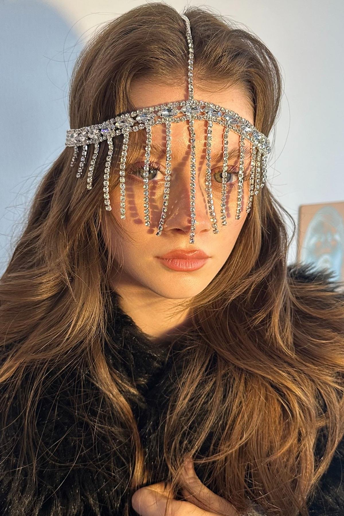 Gümüş Renk Taş Detaylı  Alınlık/Kına Aksesuarı