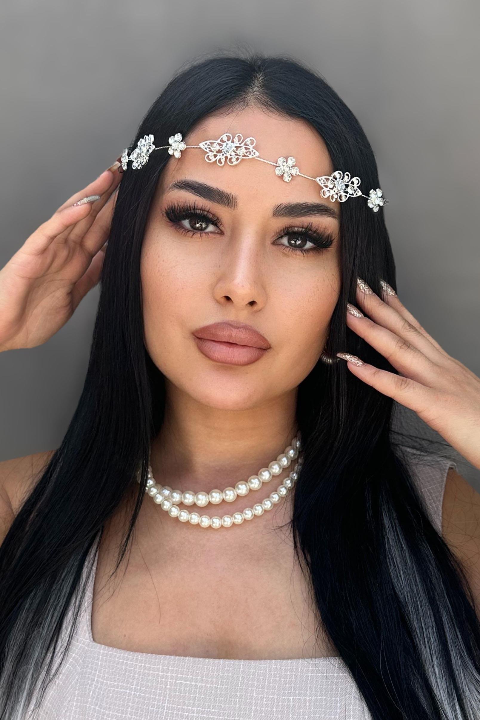 Gümüş Renk Taş Detaylı Gelin Saç Aksesuarı Ve Alınlık