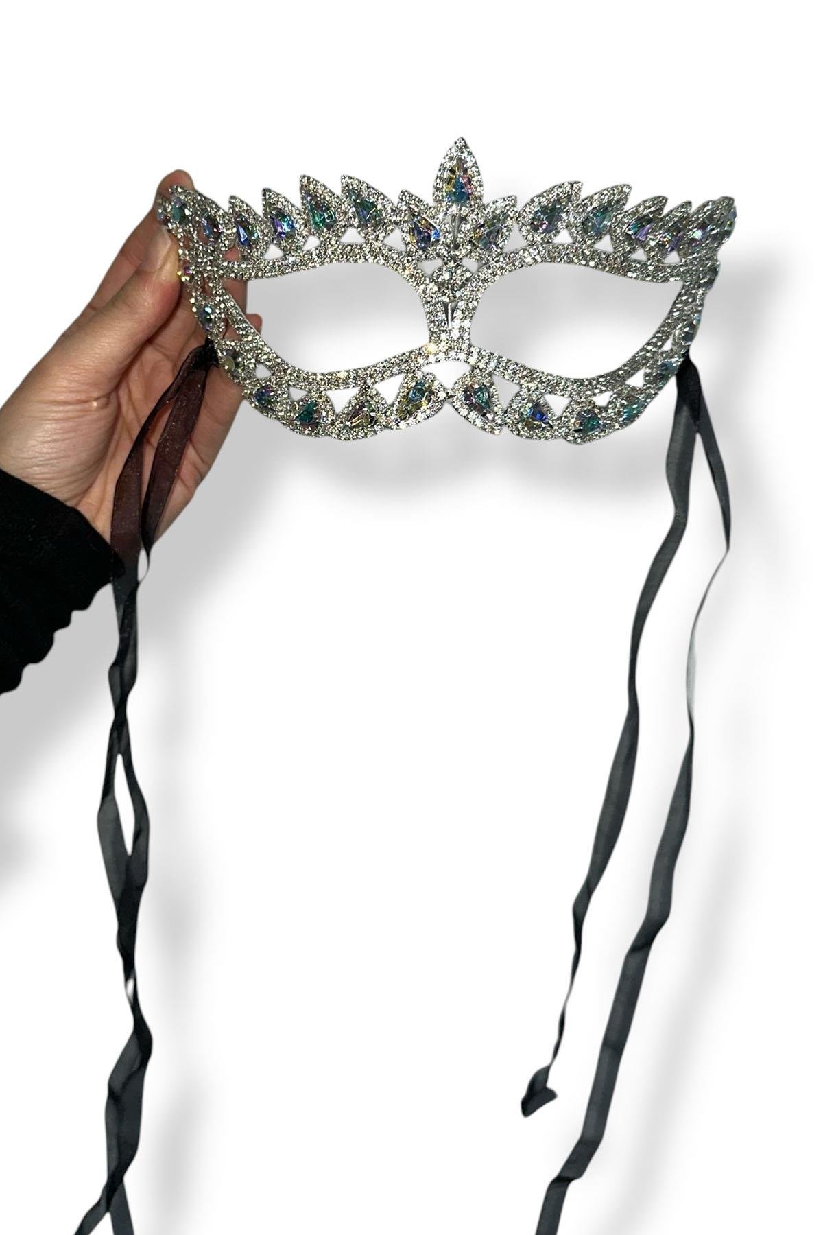 Gümüş Renk Taş Detaylı Parti Maskesi