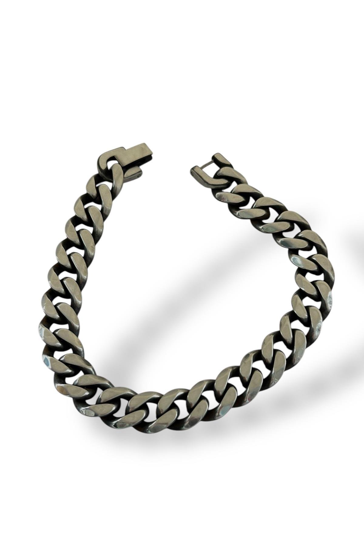 Gümüş Renk Zincir Detaylı Erkek Çelik Bileklik