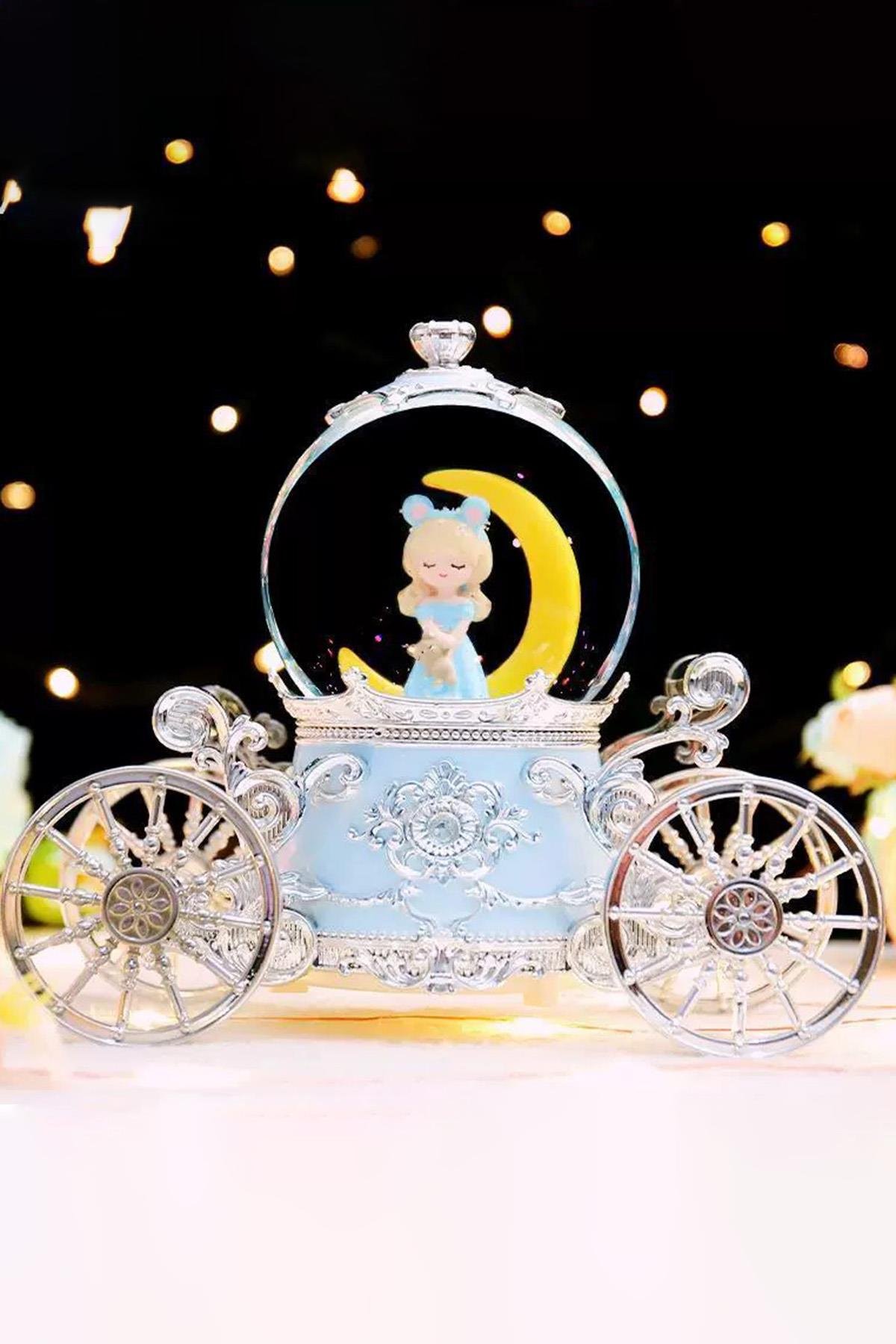 Gümüş Ve Mavi Renk Kız Figürlü Tekerlek Detaylı Müzikli Işıklı Kar Küresi