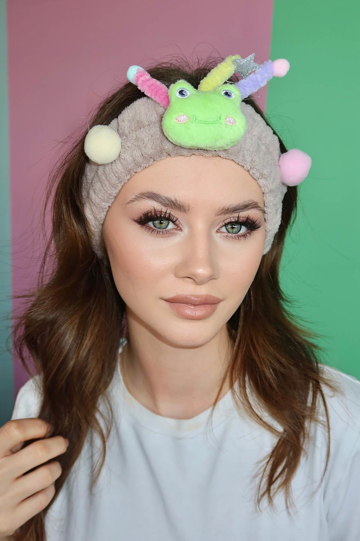 Kahve Renk Kurbağa Figürlü Peluş Saç Bandı