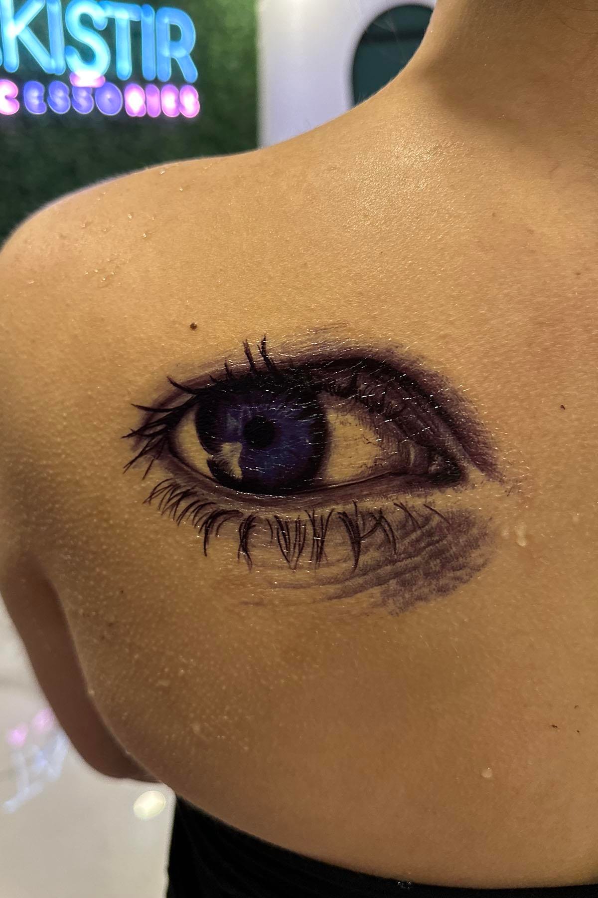 Karışık Renk Göz Figürlü Geçici Dövme Tattoo