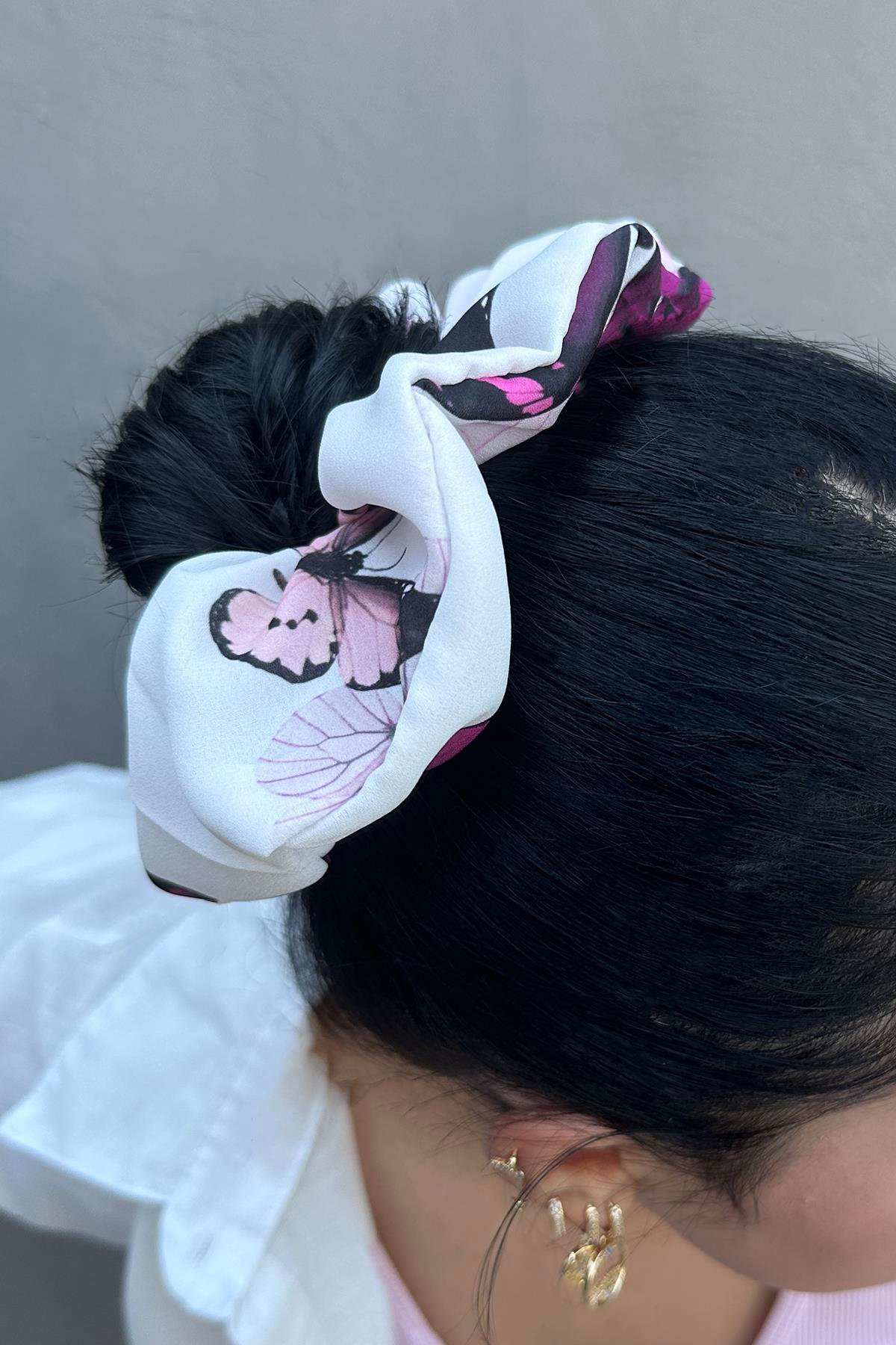 Kelebek Desenli Büyük Boy Scrunchies Lastik Toka