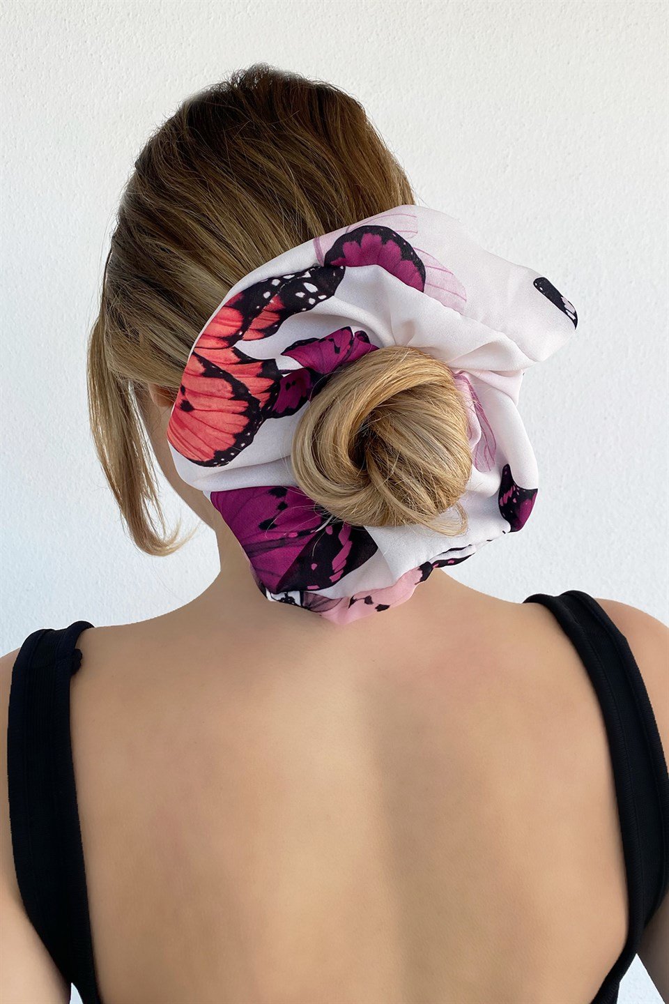Kelebek Desenli Büyük Boy Scrunchies Lastik Toka
