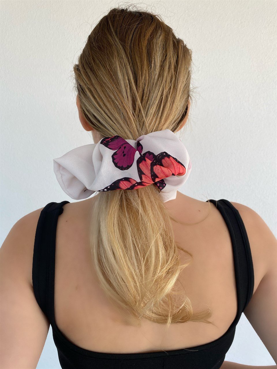 Kelebek Desenli Büyük Boy Scrunchies Lastik Toka