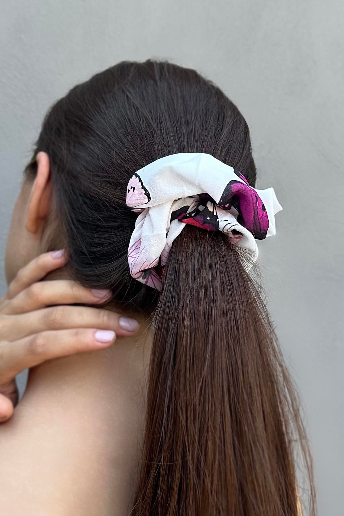 Kelebek Desenli Büyük Boy Scrunchies Lastik Toka