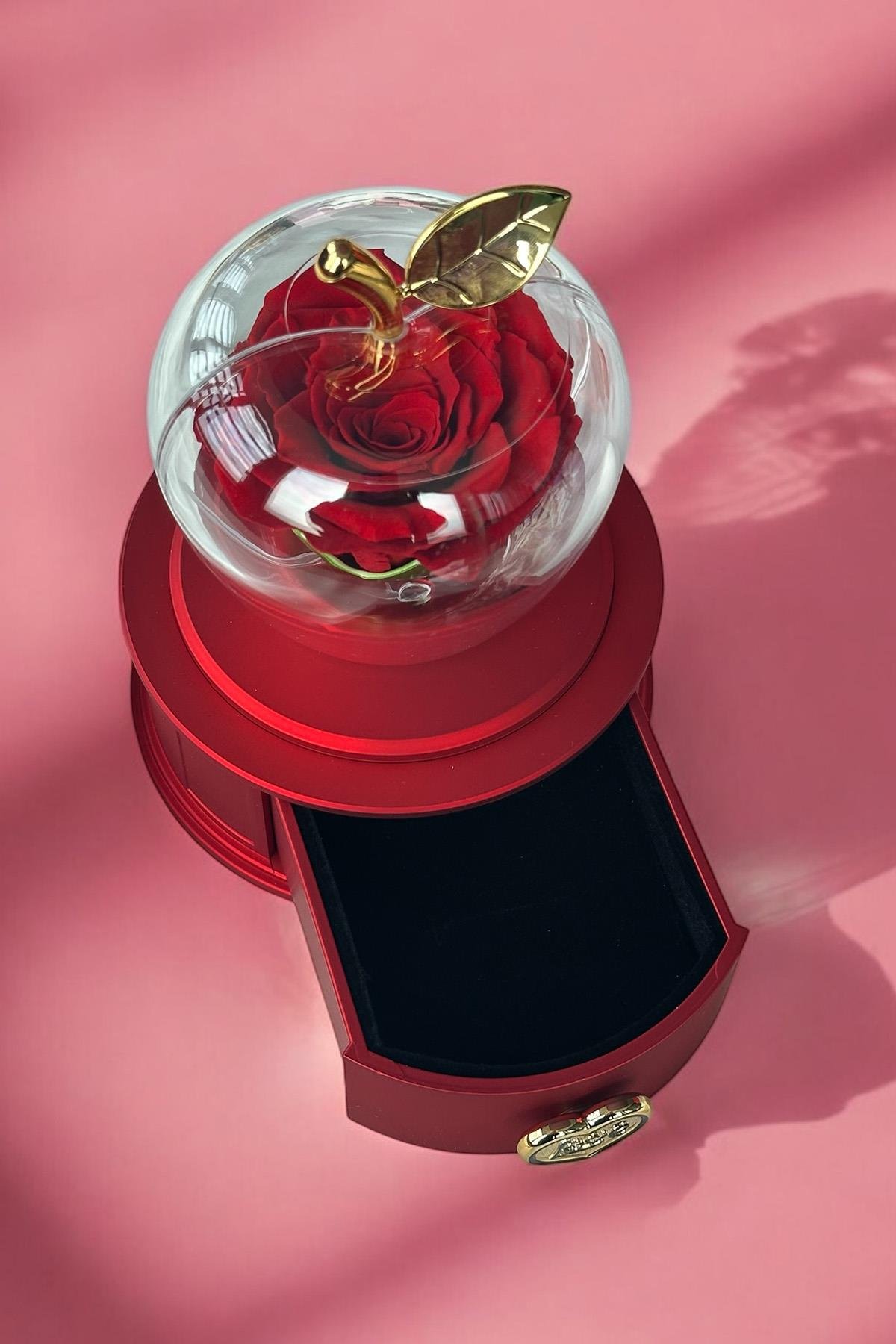 Kırmızı Renk Gül Detaylı Yüzük Kutusu