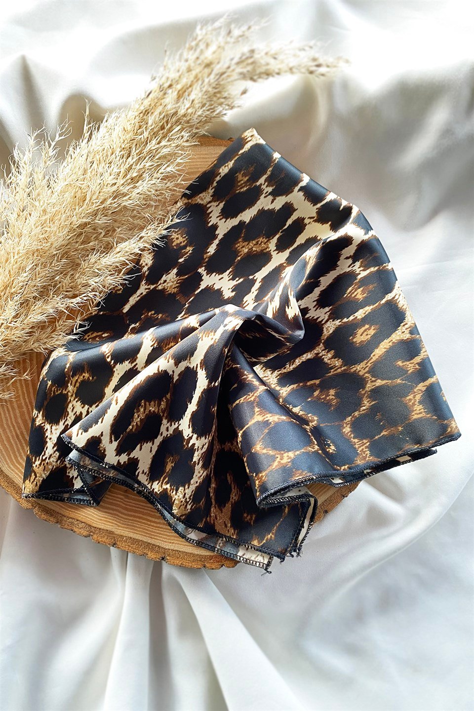Leopar Desenli Fular