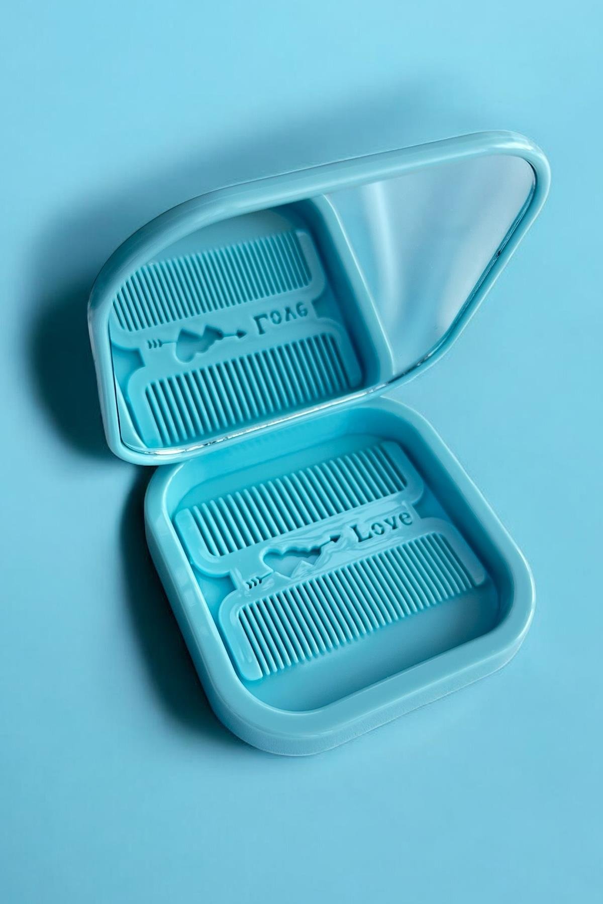 Mavi Renk Karışık Figürlü Tarak / Masa Aynası Set